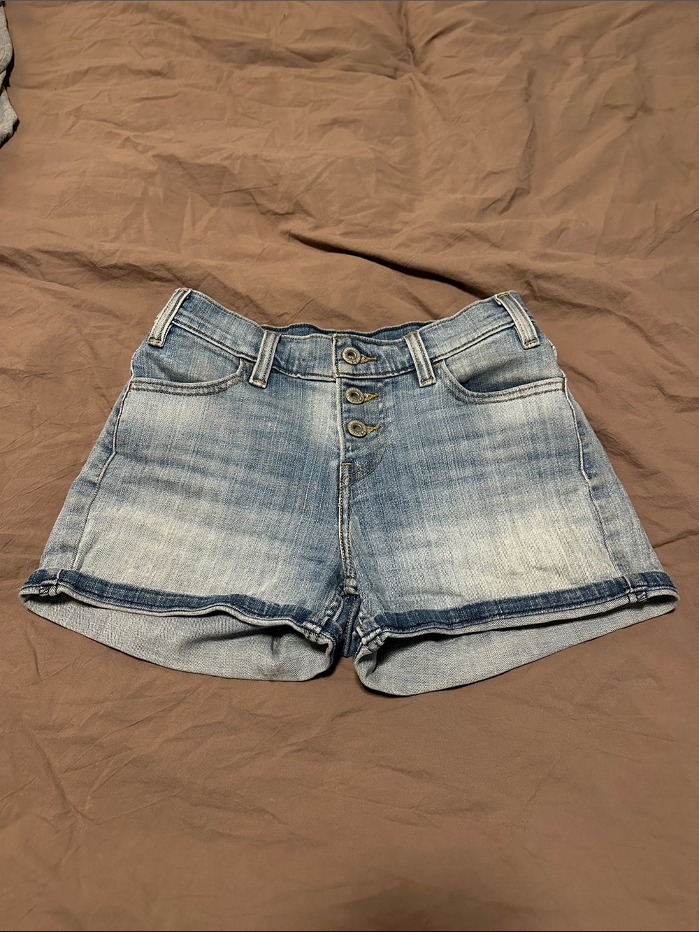 Levi’s Light Wash Denim Women’s Shorts - Casual High-Rise Super Short Style
